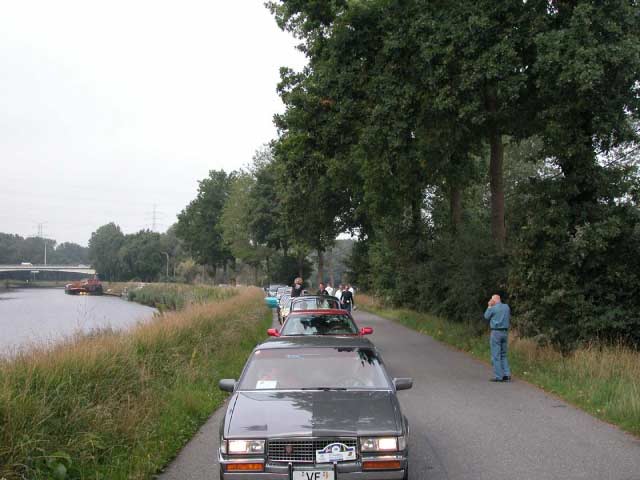 DSCN9382_1120.jpg - Samstagmorgen, 2. September. Ein kurzer Stau bei der Ausfahrt nach Brügge bietet Gelegenheit zum Fotografieren.