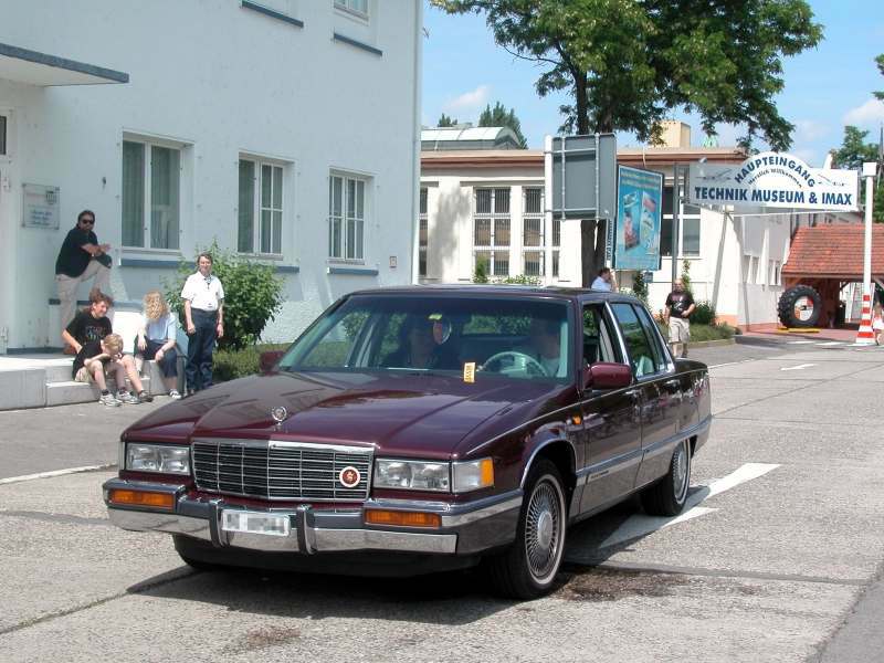 Speyer_250508_028.JPG - Best 90's and younger:1992 Cadillac Fleetwood 60S