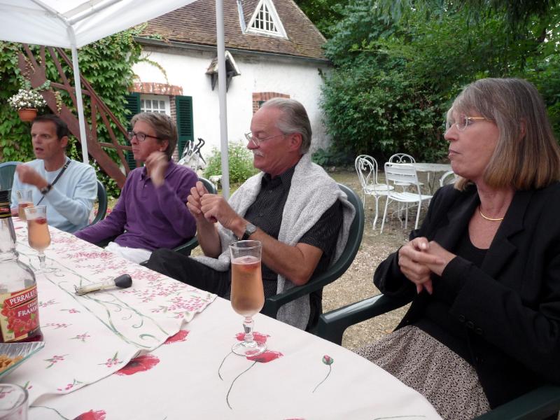 20100905-028_P1230200.JPG - mit dem hauseigenen vorzüglichen Schaumwein