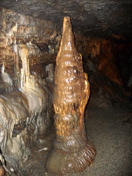 1170_P1300390.JPG - Ein gewaltiger Stalagmit