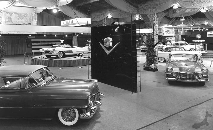 1954_LaEspada_at_ChicagoAutoShow.jpg - 1954 La Espada