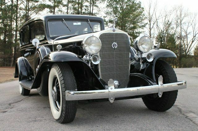 1932_Sedan_V12_06_howden.jpg - 1932 Imperial Sedan Fleetwood V12
