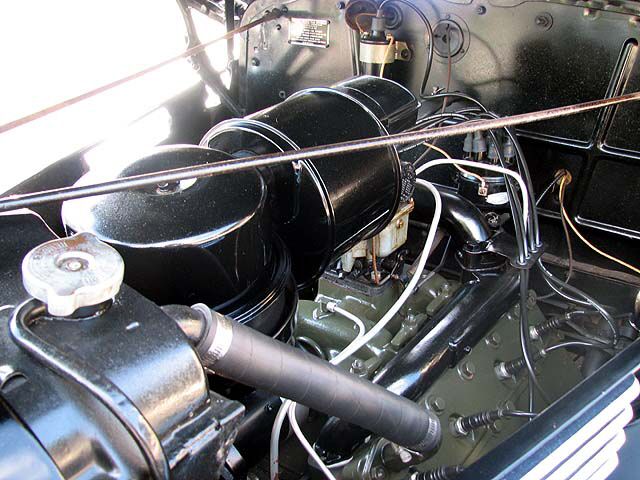 1938_2door_coupe_05_eb.jpg - 1938 Coupe