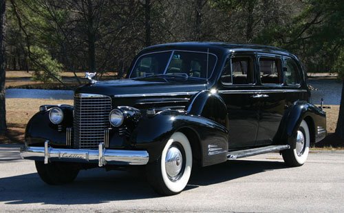 1938_90_Imperial_Sedan_V16_01_eb.jpg - 1938 Imperial Sedan V16