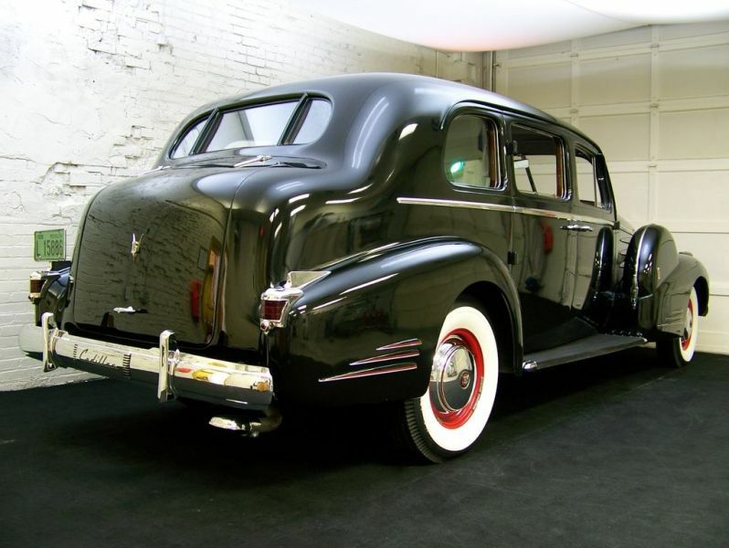 1938_90_Sedan_V16_06_eb.jpg - 1938 Series 90 V16