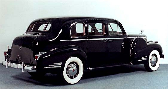 1938_90_V16_Limousine_03.jpg - 1938 Series 90 V16 Sedan