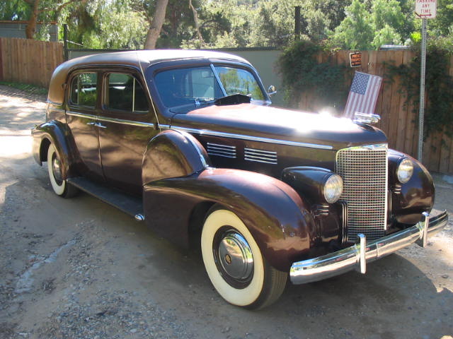 1938_Custom_Limo_02_mcarsonline.jpg - 1938 Custom Limousine