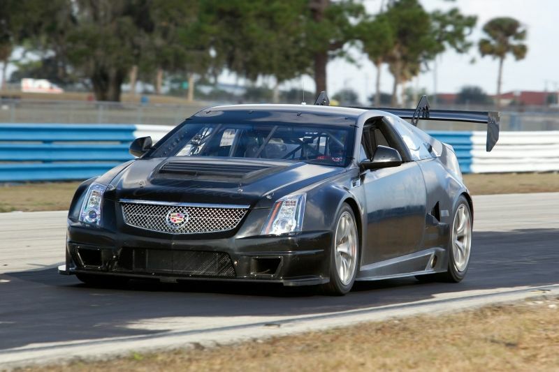 2011_CTS-V_Coupe_race_GM_1PRN0989.jpg - [de]2011 CTS-V Coupe Rennwagen[en]2011 CTS-V Coupe Race Car