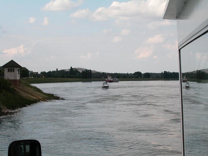 Speyer_230508_062.JPG - Auf dem Rhein