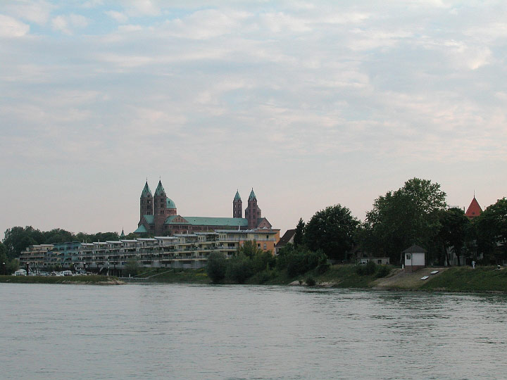 Speyer_230508_076.JPG - Der Dom von Speyer