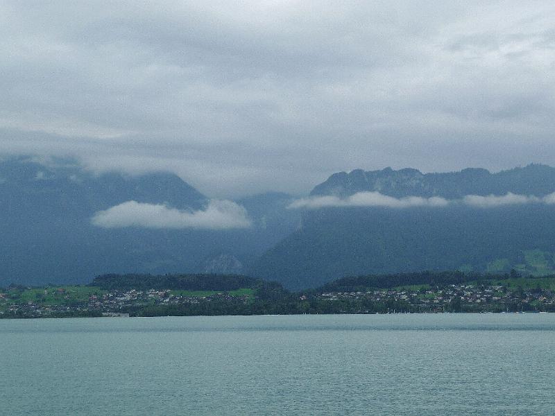 P1090964.JPG - Auch grau-in-grau zeigt das Panorama Schönheit