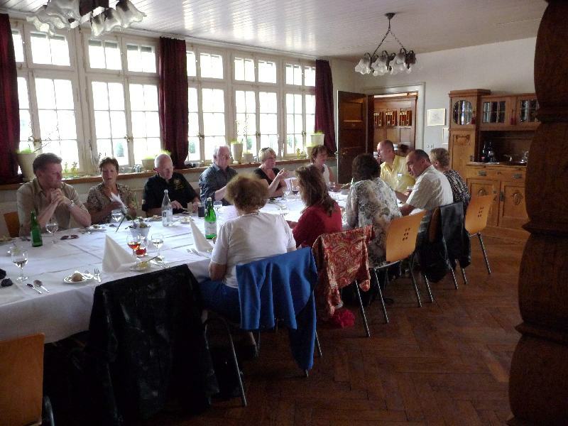 2260_P1060381.JPG - Mittagessen im Gasthof St. Urs