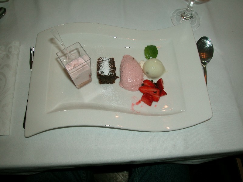 2320_DSCN5470.JPG - Das Dessert