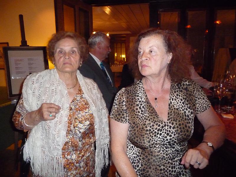 P1110061.JPG - -