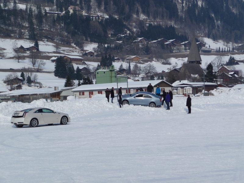 0620_P1480709.JPG - Im Schnee gelandet. Zum Glück ist nichts Ernstes passiert