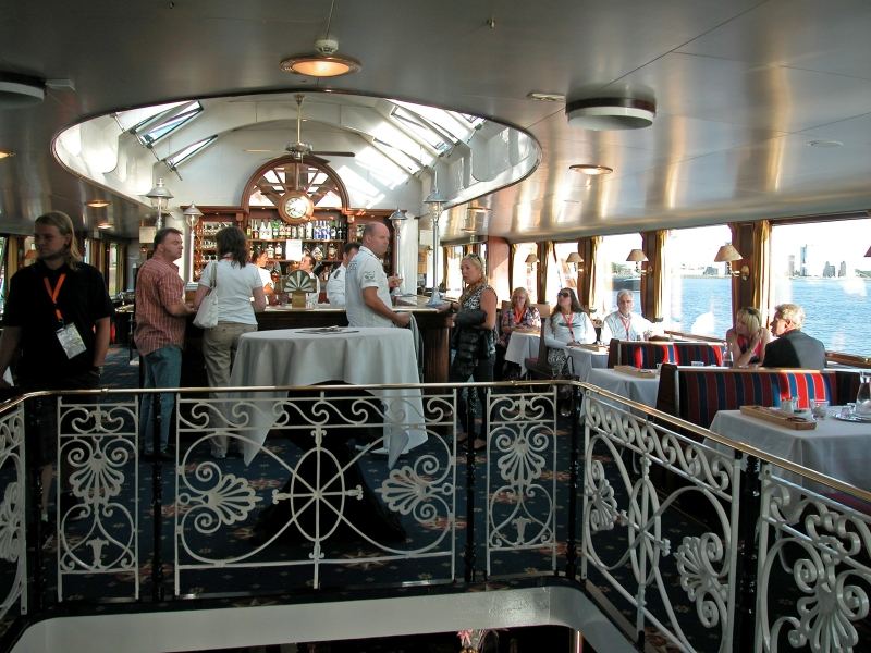 075_DSCN3971.JPG - Das luxuriöse Oberdeck