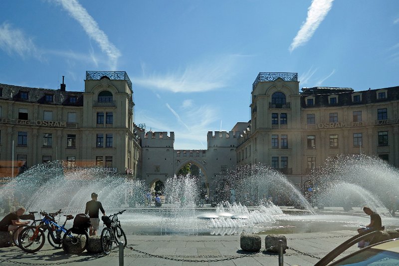 26-055_P1300094.JPG - Stachus