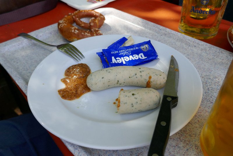 27-135_P1300377.JPG - Weisswürste