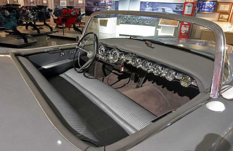 1953_LeMans_03_HeritageCenter_supercars-net.jpg - 1953 Cadillac LeMans