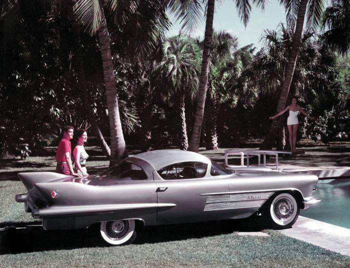 1954_Cadillac_El-Camino_Dream_Car_01.jpg - 1954 El Camino