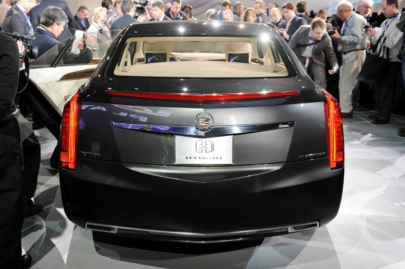 XTS_NAIAS2010_08.jpg - 2010 XTS Konzept