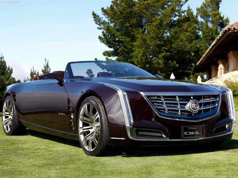 2011_Ciel_Pebble-Beach_03_1600x1200.jpg - de]Cadillac präsentiert das Ciel Konzept, ein offenes Grand-Tour-Auto, am 18. August 2011 in Carmel, Kalifornien.[en]Cadillac introduces the Ciel concept, an open-air grand-touring car Thursday, August 18, 2011 in Carmel, California. The Ciel - pronounced C-L, the French translation for sky - is a four-seat convertible powered by a twin-turbocharged version of the 3.6-liter Direct Injection V-6 engine, paired with a hybrid system using lithium-ion battery technology. (Cadillac News Photo)