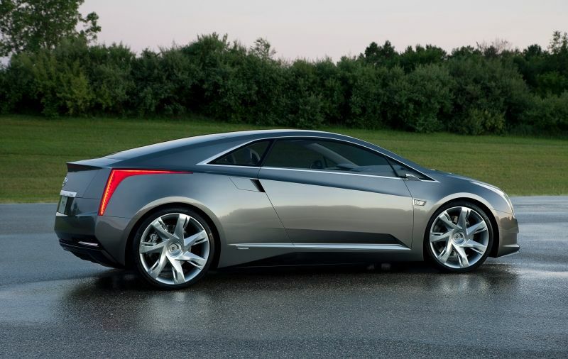 2011_Cadillac_ELR_00586.jpg - [de]Cadillacs dramatisches Luxus-Coupé ELR mit Elektroantrieb und Range Extender[en]Cadillac's dramatic luxury coupe ELR with extended-range electric vehicle technology