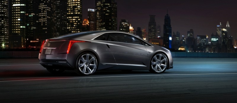 2011_Cadillac_ELR_00674.jpg - [de]Cadillacs dramatisches Luxus-Coupé ELR mit Elektroantrieb und Range Extender[en]Cadillac's dramatic luxury coupe ELR with extended-range electric vehicle technology