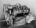 1914_V8-Motor_W15CA-HV02