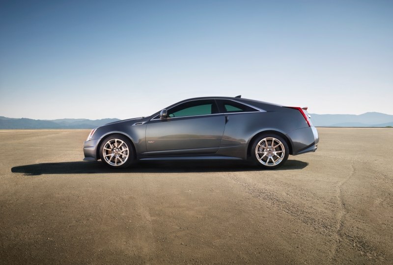 2012_CTS-V_Coupe_189.jpg - [de]2012 CTS-V Coupe[en]2012-V CTS Coupe