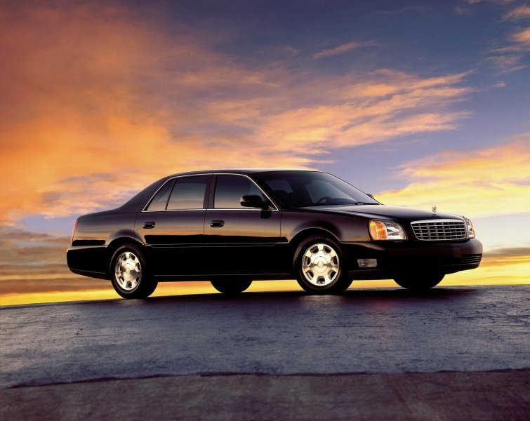 2002_DeVille_01.jpg - 2002 DeVille Sedan. Berline (CANADA)