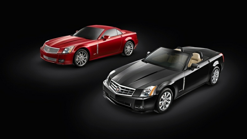 2009_XLR-V_X09CA_XL012.jpg - [de]2009 XLR-V (hinten) und XLR[en](L to R) 2009 Cadillac XLR-V and XLR