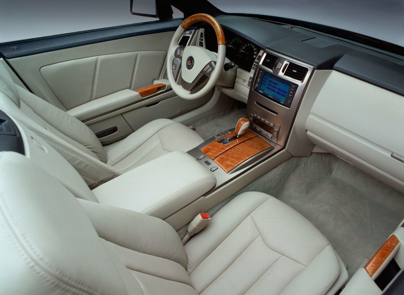 2005_XLR_X05CA-XL018.jpg - 2005 XLR