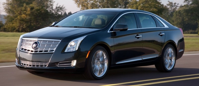 2013_XTS-future-feature-cnt-imgpar-4-a-880x380v1.jpg - 2013 XTS