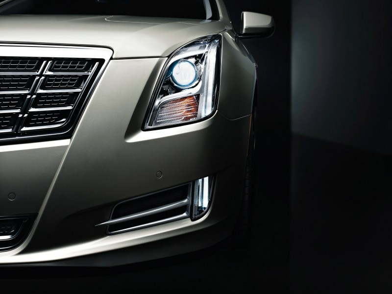 2013_XTS_01821.jpg - 2013 XTS