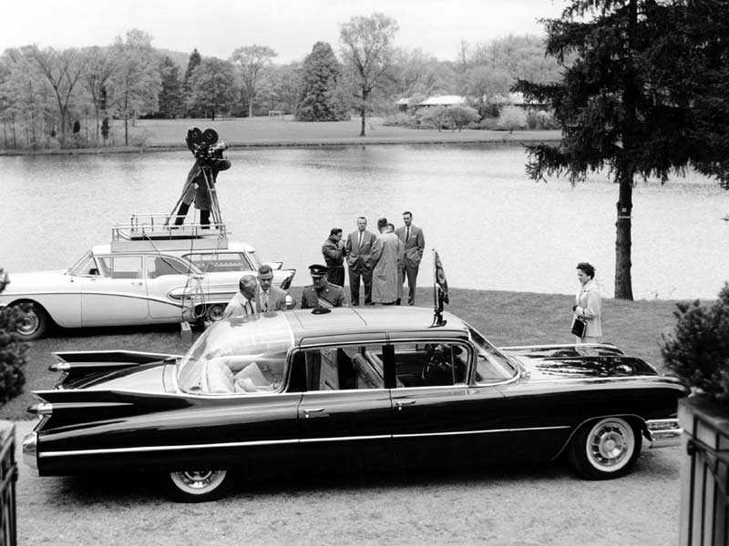 1959_fuer_Queen_Elizabeth_01_GM.jpg - [de]1959 Cadillac Fleetwood Limousine für Queen Elizabeth II[en]1959 Cadillac Fleetwood Limousine for Queen Elizabeth II