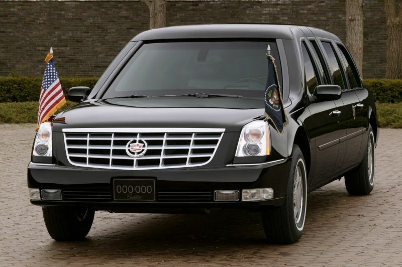 2006_DTS_Presidential_X06SV-CA002.jpg - 2006 Cadillac DTS Presidential Limousine