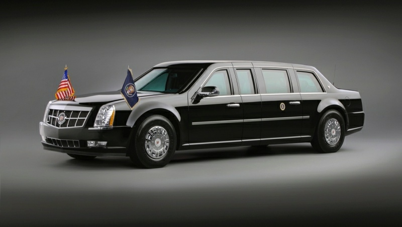 2009_Obama_04.jpg - 2009 Cadillac Presidential Limousine